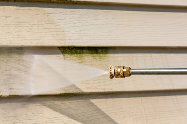 Why Choose Our Certified Pressure Washing Experts for Your Project Needs in Wisconsin Rapids, WI?